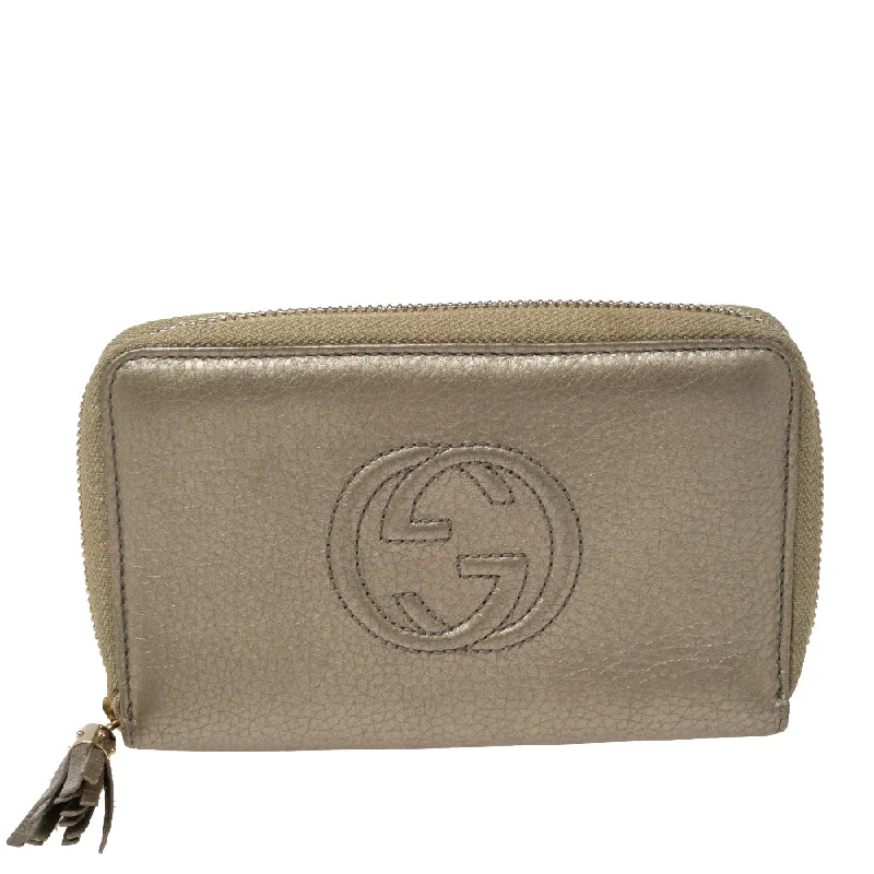 Gucci Metallic Gold Leather Soho Zip Around Wallet