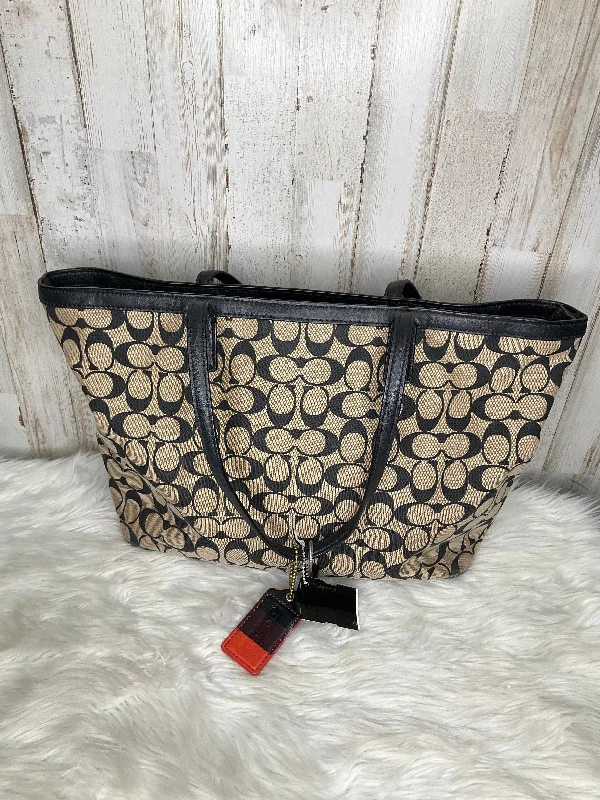 Handbag Designer Coach, Size Medium