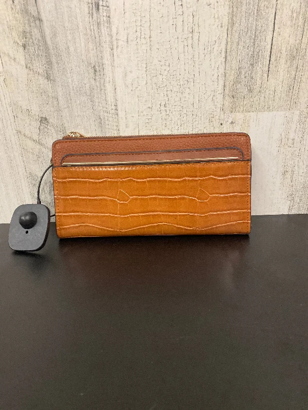 Wallet By Clothes Mentor  Size: Medium