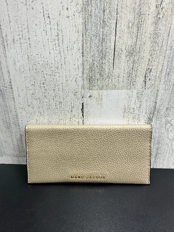 Wallet Designer By Marc Jacobs  Size: Medium