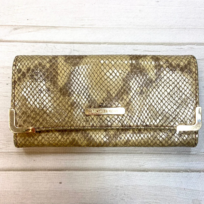 Wallet Designer By Michael Kors  Size: Medium